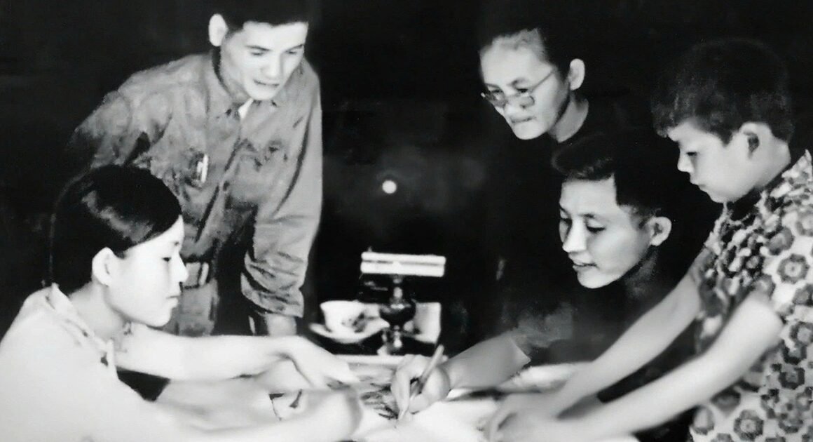 KHÁM PHÁ CHIẾC TÊN “BÀ MÁ THAM MƯU” TRONG DANH SÁCH ANH HÙNG LLVT NHÂN DÂN ĐƯỢC TRUY TẶNG MỚI NHẤT!