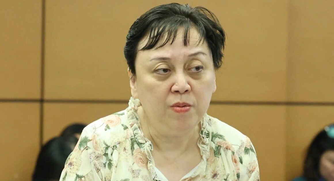 HIỀU NGƯỜI BẤT NGỜ TRƯỚC VỤ ÁN CỰU HIỆU TRƯỞNG LÃNH ÁN 3 NĂM TÙ VÌ DẠY THÊMỞ HÀ NỘI!