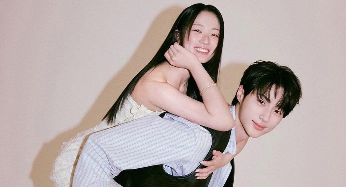 Chỉ một bức ảnh, netizen đồn đoán mối quan hệ thực sự của Byeon Woo Seok và Kim Hye Yoon như thế nào?