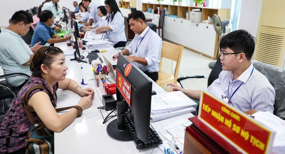 SỰ THAY ĐỔI ĐÁNG CHÚ Ý: TỪ 27.4, GIAO DỊCH TÀI SẢN CẦN CHỨNG THỰC TRỪNG HỢP, KHÁC GÌ SO VỚI TRƯỚC ĐÂY?