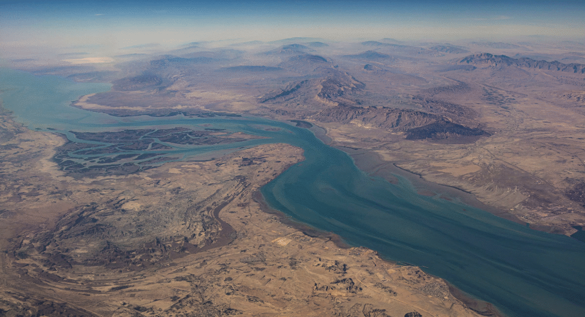 KHI NHỮNG ƯỚC MƠ HÒA BÌNH ĐANG CHỚP LẤY, BỐI CẢNH CHIẾN TRANH TRUNG ĐÔNG LẠI ĐẶC BIỆT KỊCH CẦU VỚI CÁC NGA, TRUNG QUỐC GÓC NHẬN ĐỊNH MỸ VÀ ISRAEL GÂY RỐI LOẠN.