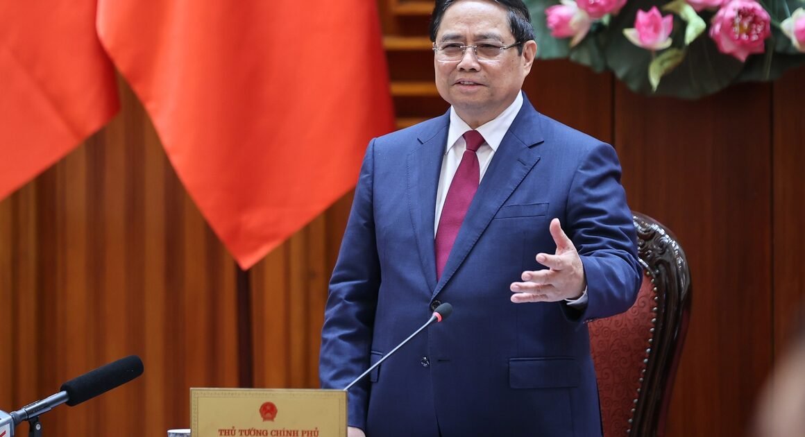 TỦY TRƯƠNG RA YÊU CẦU XÂY DỰNG KHO DỰ TRỮ XĂNG DẦU Ở DUNG QUẤT VÀ LONG SƠN, ĐỒNG THỜI MỞ RỘNG CÁC KHU VỰC KHÁC!