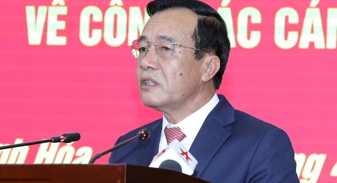 THƯỜNG TƯỚNG LÊ ĐỨC THÁI ĐƯỢC CHUẨN PHẨM VÀO VỊ TRÍ BÍ THƯ TỈNH ỦY THANH HÓA, ĐÁNG CHỜ ĐỜI GỌI NÀO!