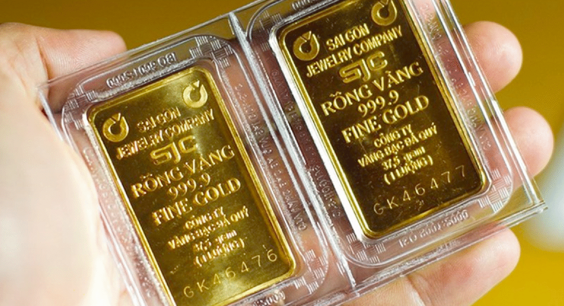 ngày đầu tháng 4, giá vàng và bạc tăng mạnh bất ngờ, mở đầu xu hướng mới của thị trường kim loại quý