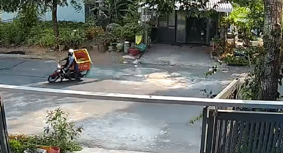 KHÁCH HÀNG HÌ HỪNG CHUẨN BỊ UNBOX, AI NGỜ ĐƯỢC ĐÓ LẠI LÀ MỘT SỰ THẬT ĐÁNG CHUỐI!