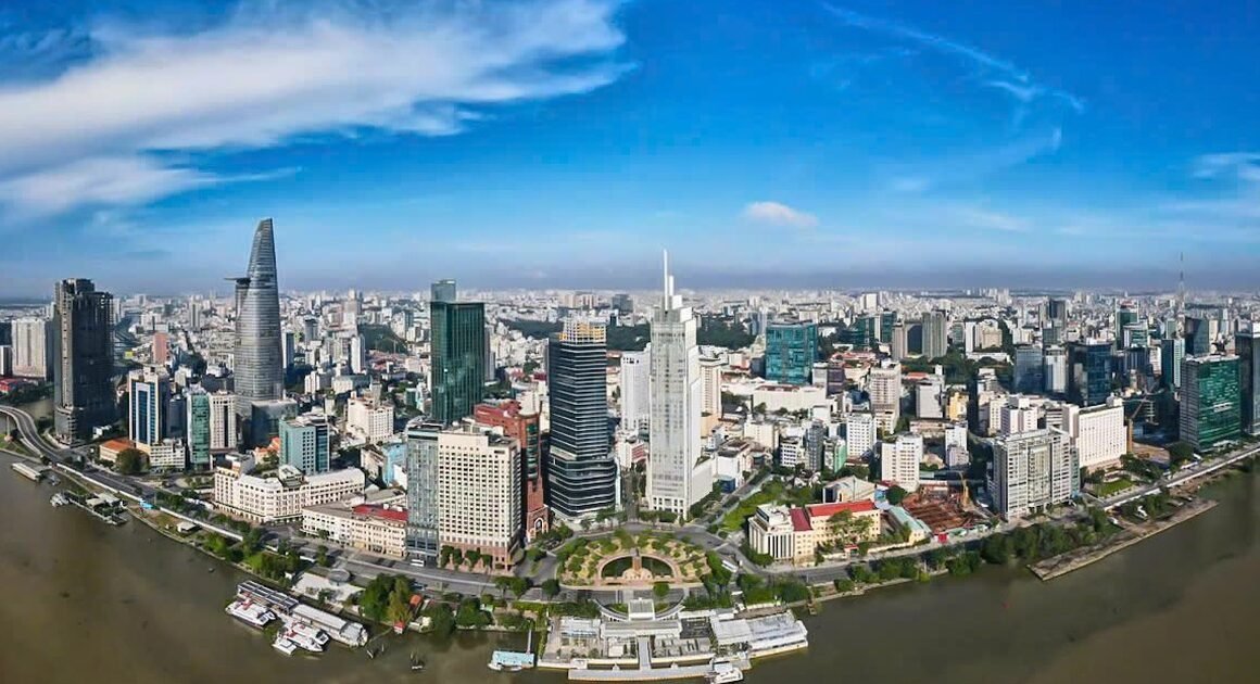 KHÁM PHÁ CÁCH VN ĐANG PHÁ VỠ GIỚI HẠN, TẠO ĐỘNG LỰC MỚI CHO TƯƠNG LAI BỀN VỮNG