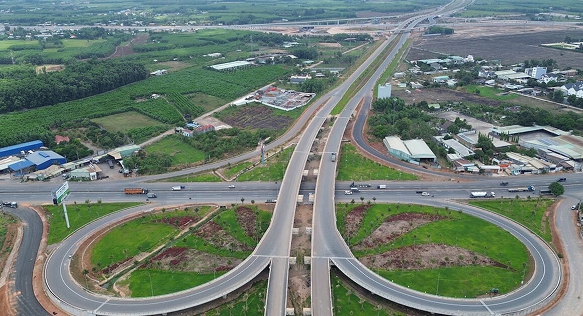 ĐỒNG NAI BƯỚC VÀO THỜI KỲ MỚI, TRỞ THÀNH TRUNG TÂM CÔNG NGHỆ CAO HÀNG ĐẦU CỦA VIỆT NAM!