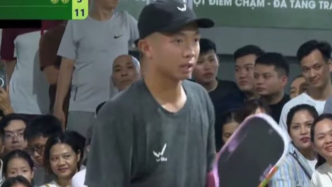 TAY VỢT QUANG DƯƠNG GẶP KHÓ KHĂN, LIÊN TIẾP THUA TRẬN, THỂ TRẠNG ĐANG BỊ ĐIỀU GÌ?