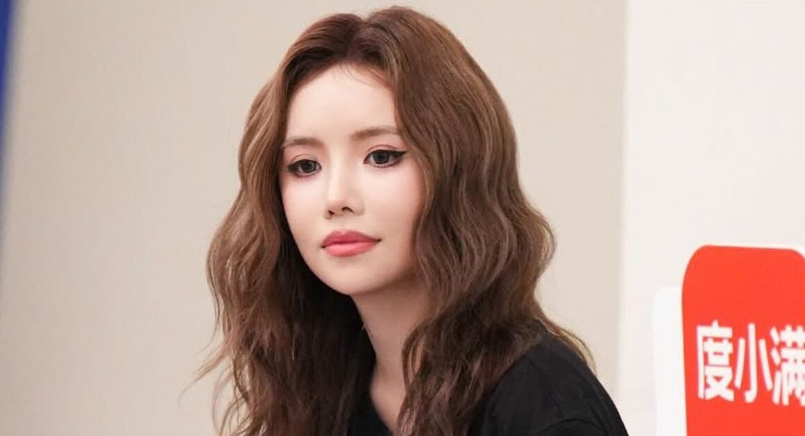 MỸ NHÂN NÀY VƯỢT MẶC GẶP TRANG PHÁP TRONG SỰ KIỆN ĐẶC BIỆT, BẠN ĐÃ SẴN SÀNG CHƯA?