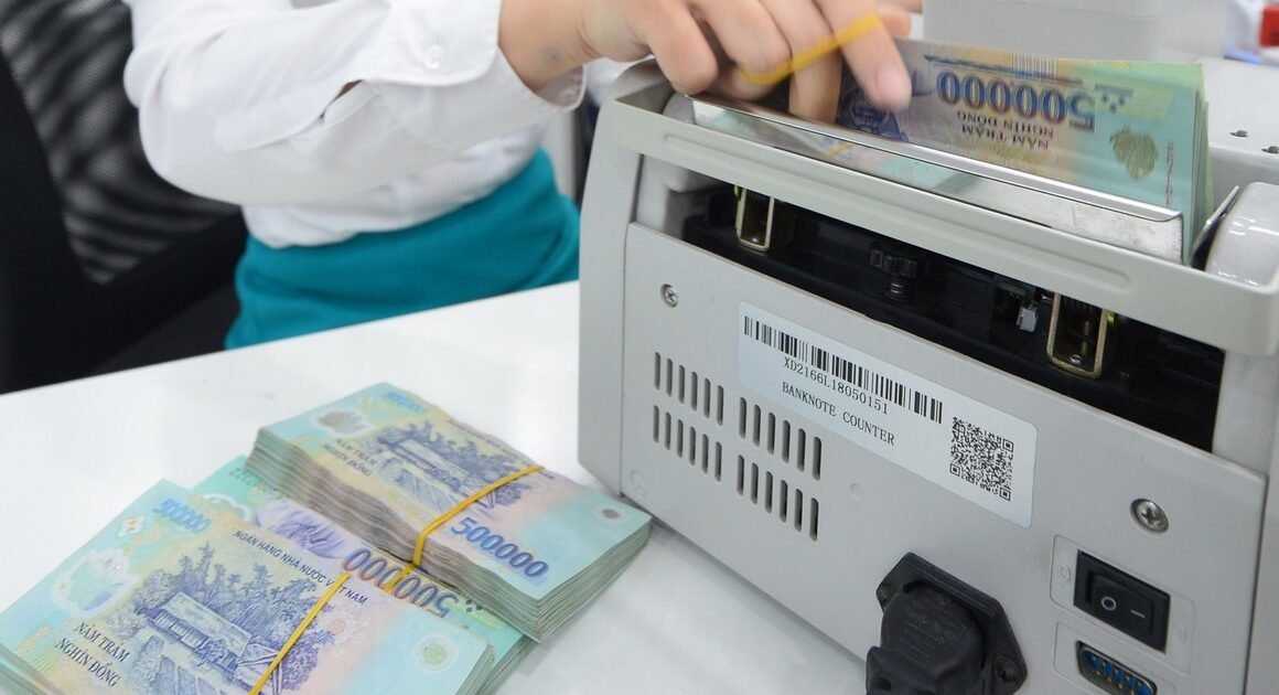 LẠI CÓ MỨC LÃI SUẤT TIẾT KIỆM CAO NHẤT GÂN NHIỀU NĂM, DÙ NGÂN HÀNG NHÀ NƯỚC CẢI THIỆN CHO LÃI SUẤT GIẢM NHẸ!