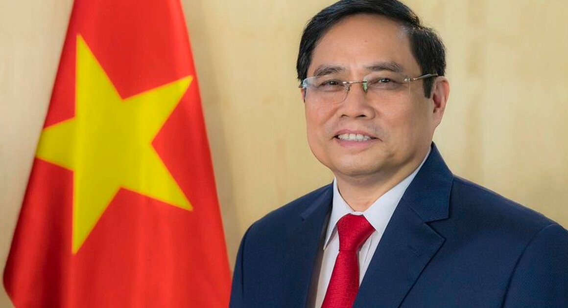 KHÁI QUÁT HỨNG THÚ, THỦ TƯỚNG PHẠM MINH CHÍNH ĐẶT RA MỤC TIÊU TĂNG TỐC VƯỢT BẬC, MỖI CHẶNG ĐƯỜNG VŨ ĐẠO ĐỂ ĐẠT ĐẾN THÀNH CÔNG VƯƠN XA CỦA ĐẢNG.