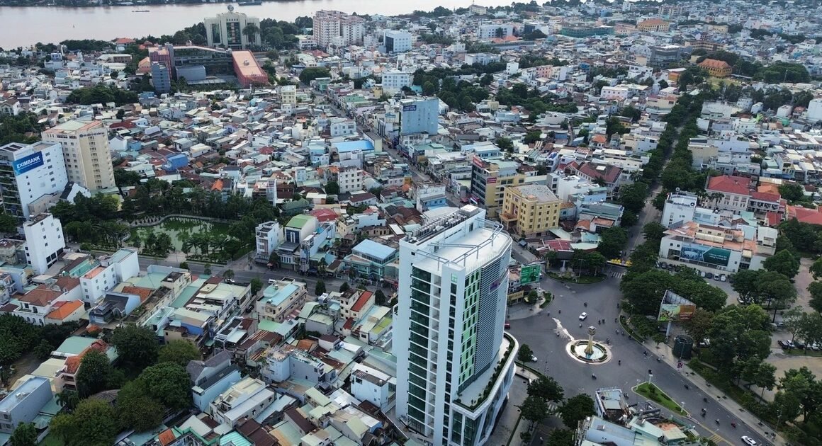 ĐỒNG NAI ĐẠT CHUẨN ĐÔ THỊ LOẠI 1, SẮP XÂY DỰNG THÀNH PHỐ TRONG TƯƠNG LAI!