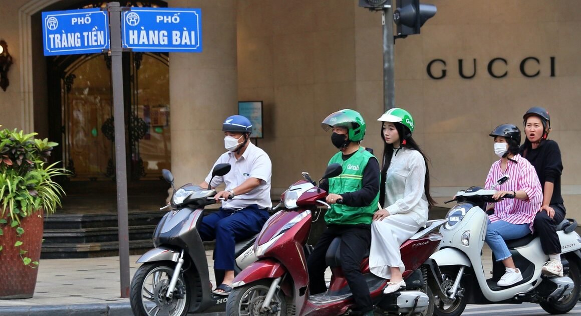 KHÁM PHÁ HỆ THỐNG NHẬN DIỆN BIỂN SỐ XE TỰ ĐỘNG ĐANG ĐỔI ĐỔI GẦN HƠN BAO GIỜ!