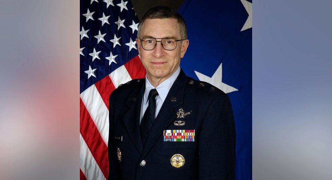 10 NHÀ KHOA HỌC VÀ TƯỚNG MỸ MẤT TÍCH HOẶC CHẾT BÍ ẨN GÂY BỨC XÚC ĐẾN CHÍNH QUYỀN TRUMP LIÊN QUAN ĐẾN NHỮNG GÌ KHÔNG AI DÁM NÓI