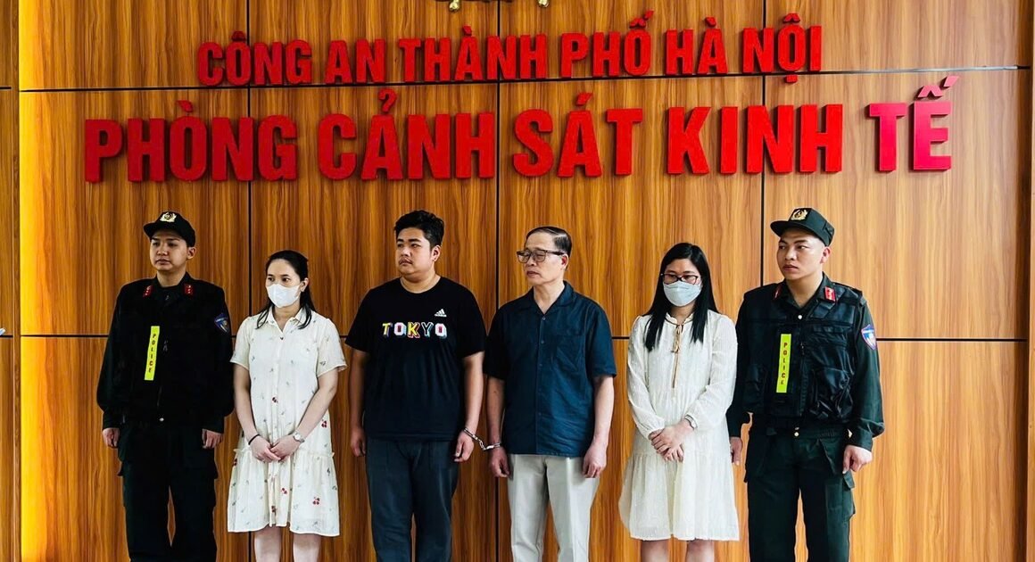 BỤI VÀNG HẸN GIẤY – BỘNG BÁO TỐ CÁO,AI MẪU GẶP RỦI RO?