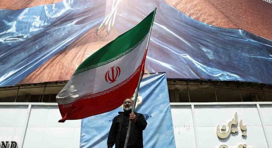 DÙ CÓ NHỮNG DIỄN BIẾN TÍCH CỰC, ĐÒI HÒA BÌNH GIỮA MỸ VÀ IRAN VẪN RÕ RÀNG GẶP KHÓ KHĂN TỪ CHÍNH ĐIỀU KIỆN CỦA HAI BÊN