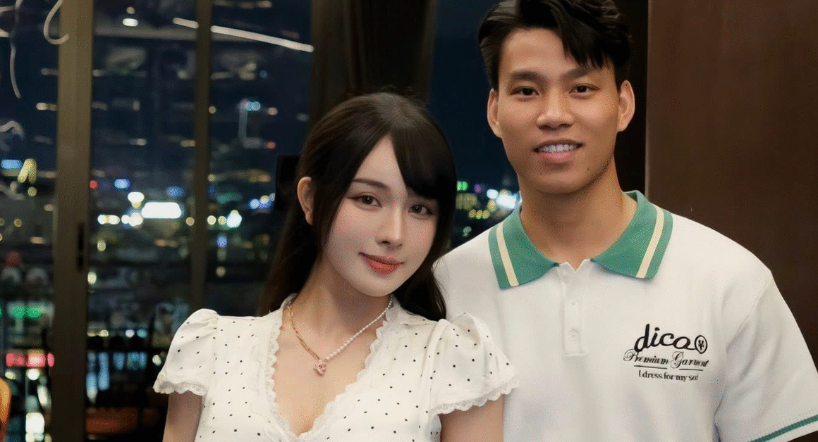 NHAN SẮC VỢ SẮP CƯỚI VĂN THANH LẠI GÂY CHUỐNG XÚY GÂY BẤT NGỜ!