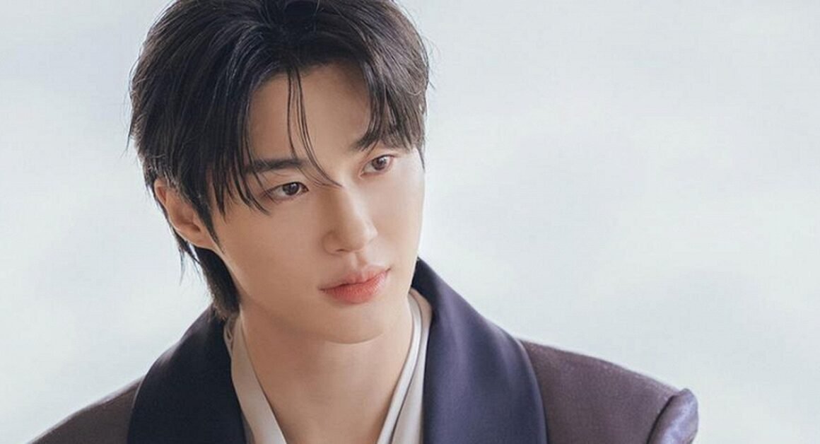 LIỆU BIẾT ĐẾN BAO GIỜ BYEON WOO SEOK MỚI ĐÁNH BẬT TIẾNG VANG NHƯ MONG ĐỢI?