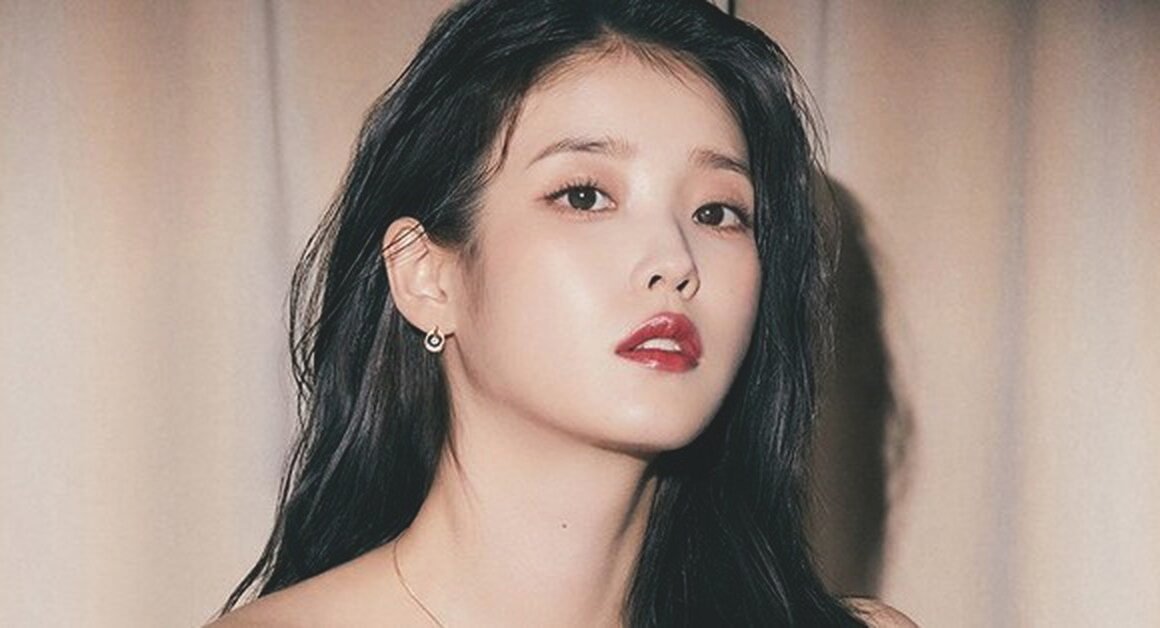 AI LÀ NỮ CA SĨ SỐ 1 SHOWBIZ, KHIẾN MỌI NGƯỜI CẦN KHÁM PHÁ!