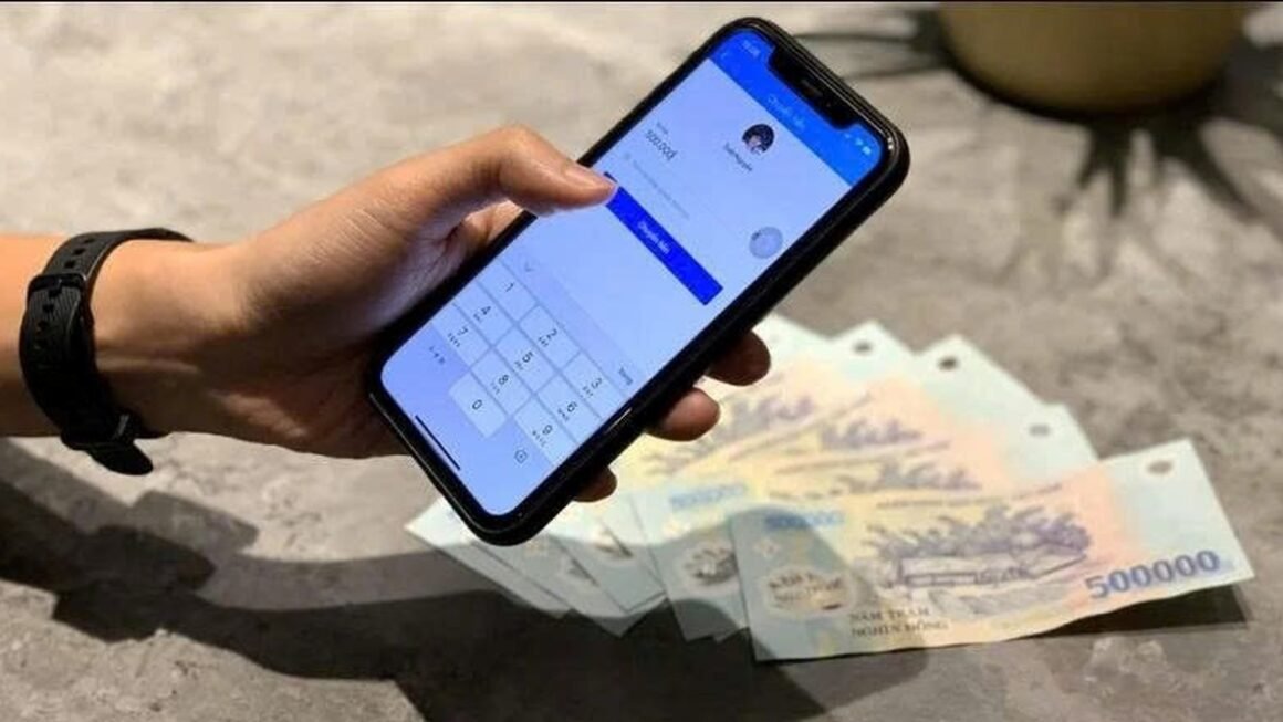 BỊ MẠO DANH, QUA MẠNG, ĐÃ GÂY NHIỀU MẮT XANH CHỚN!
