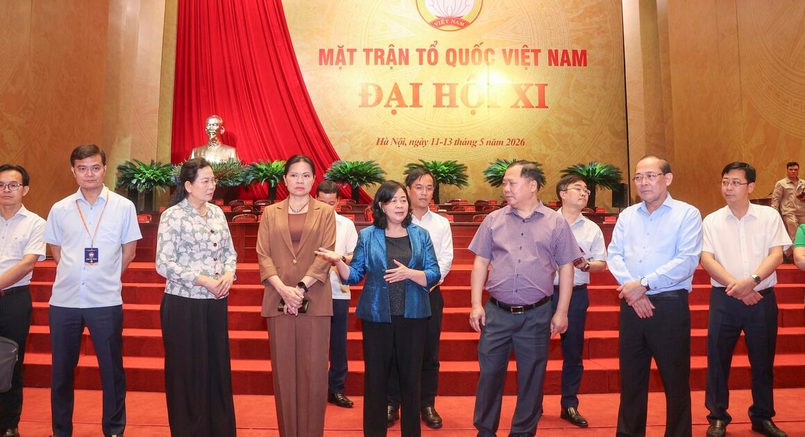 CHỦ TỊCH ỦY BAN TƯƠNG LAI CỦA MẶT TRẬN TỔ QUỐC VIỆT NAM TỪNG BƯỚC CẬN &Uacute;NG ĐƯỢC KIỂM TRA GẤP RÚT CHO ĐẠI HỘI LỚN NHẤT TRONG NĂM!