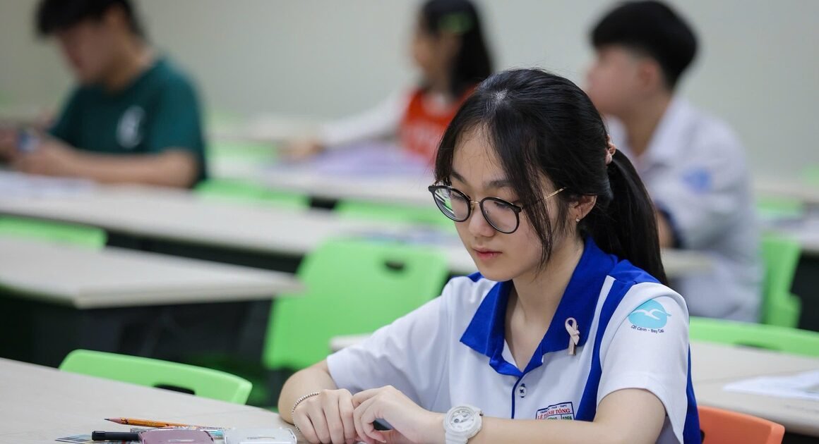 AI CÓ PHẢI ĐƯỢC PHÉP MỞ RỘNG TƯƠNG LAI BẰNG VIỆC CHẠM TRÁN GIÁO DỤC QUỐC TẾ?