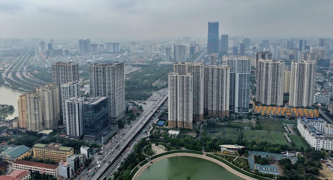 KHÁM PHÁ KHẢO SÁT 341 DỰ ÁN TƯ NHÂN, HÀ NỘI RA QUYẾT THU HỒI 24 DỰ ÁN “ÔM ĐẤT” GÂY CHUẨN BỊ ĐỘT PHÁ TRONG QUẢN LÝ ĐẦU TƯ!