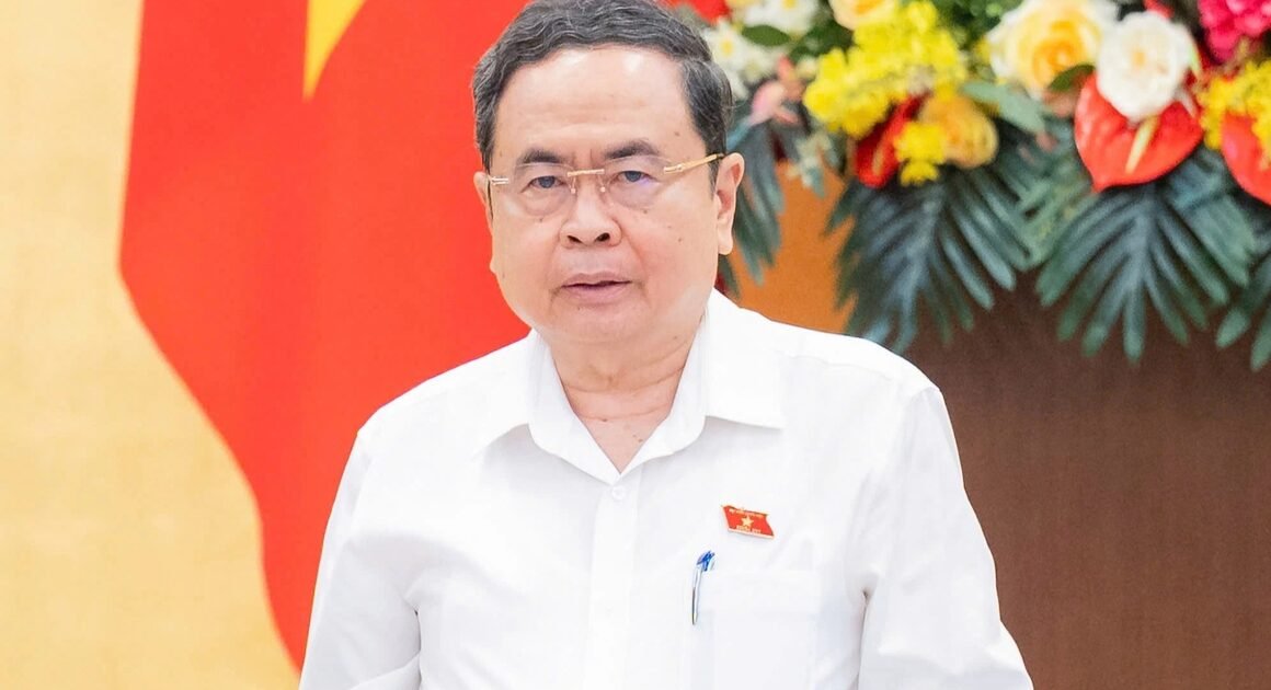 BẾN NGHỊ ĐỊNH, THÔNG TƯ CHỜ ĐỢI, NGƯỜI DÂN VÀ DOANH NGHIỆP ĐANG MONG CHỜ HƯỚNG DẪN THẬT NHƯ THẾ NÀO?