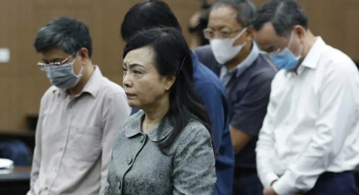 LÝ DO ĐƯỢC XIN GIẢM ÁN CHO CỰU BỘ TRƯỞNG NGUYỄN THỊ KIM TIẾN ĐANG GÂY CHUỘNG KHIẾN NHIỀU NGƯỜI BẬT MÍ!