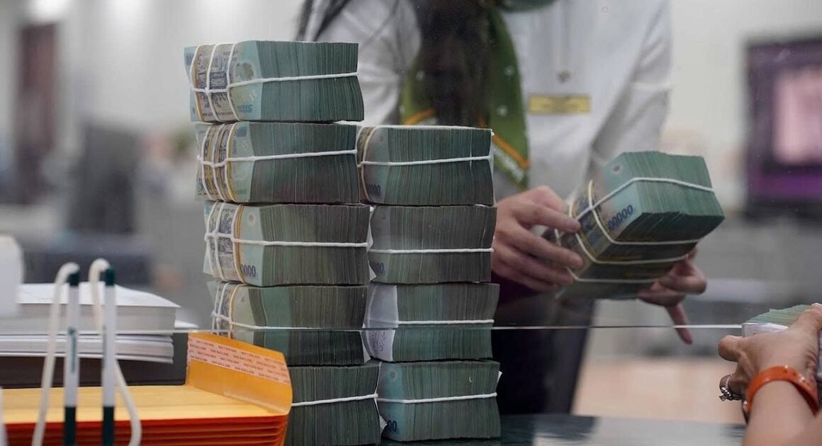 BỘ TÀI CHÍNH ĐỀ XUẤT BỔ SUNG QUY ĐỊNH MIỄN, GIẢM THUẾ THU NHẬP CÁ NHÂN CHO 11 KHOẢN THU NHẬP, GÂY CHẤN ĐỘNG TRONG NGHỊ ĐỊNH MỚI!