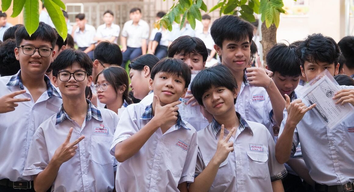 oại gì thú vị đang xảy ra tại tp.hcm trong hành trình giảm áp lực thi cử cho học sinh?