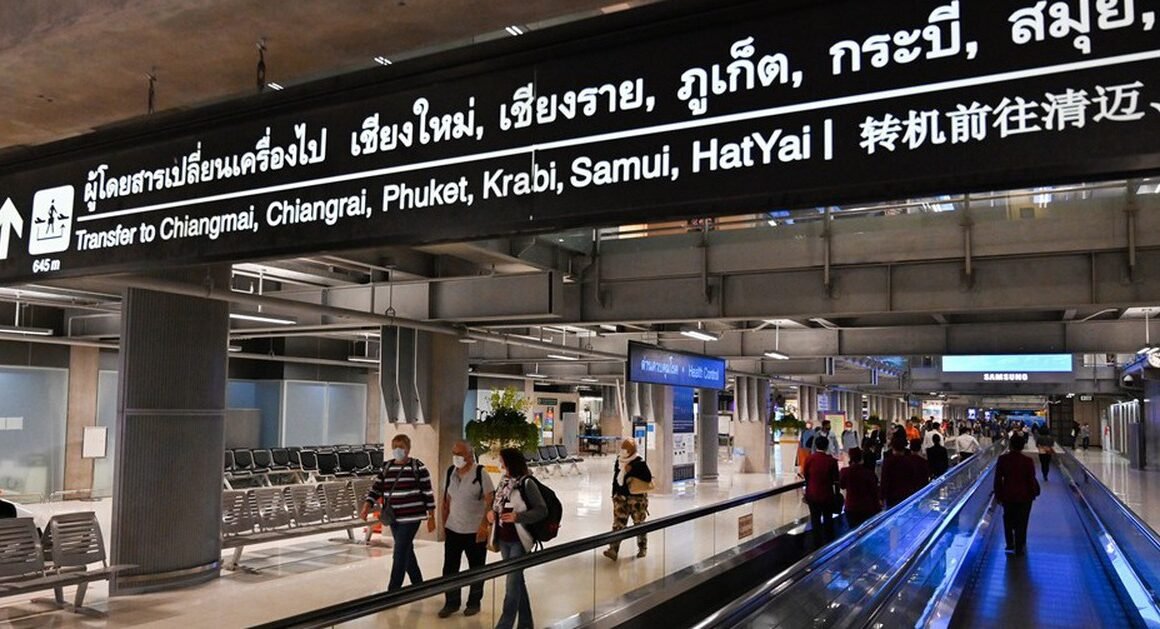 VÉ MÁY BAY GIÁ RẺ ĐI THÁI LAN SẮP CHẠM MỨC CAO, CÓ GÌ ĐANG CHỜ ĐỢI?
