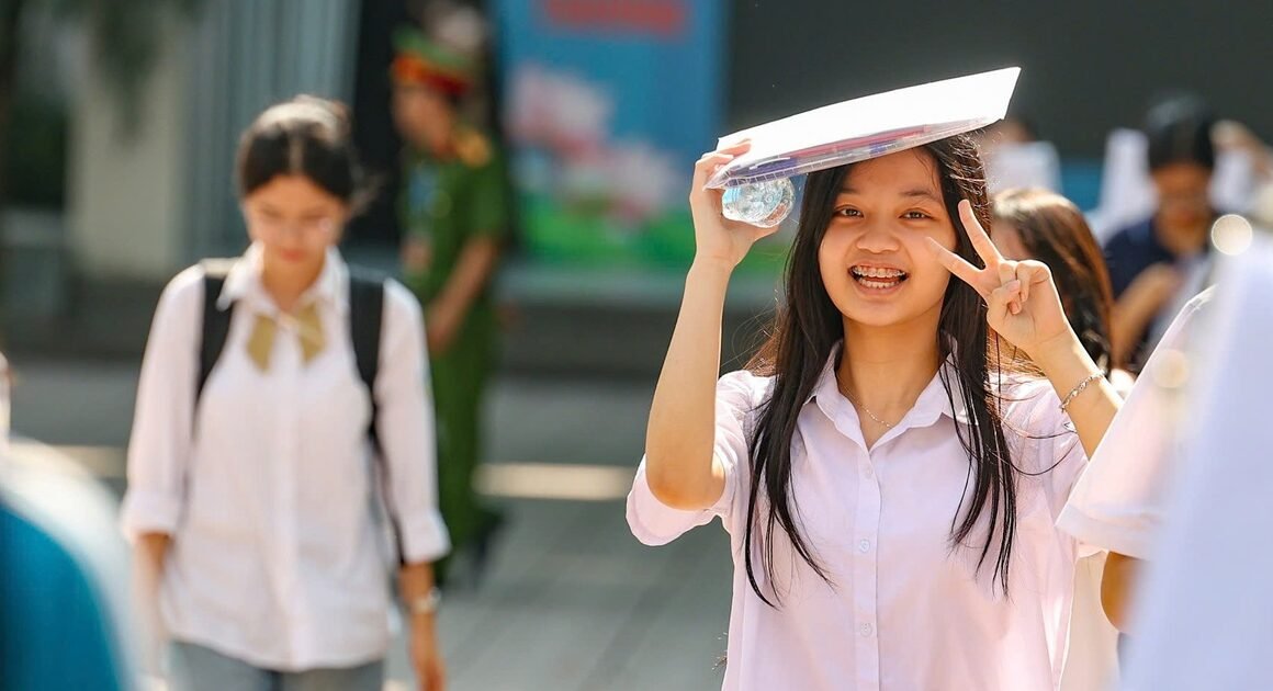 SỰ KIỆN KẾT THÚC, HÀ NỘI ĐÃ KHÁM PHÁ ĐỢT CHẠM VÀO NGƯỠNG CỦA KỲ THI LỚP 10 HOÀN TOÀN KHÔNG CHUYÊN!