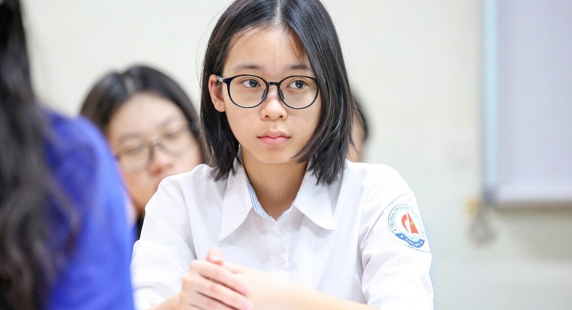 TIẾNG ANH THI VÀO 10 NĂM NAY KHÁC BIỆT NHƯ THẾ NÀO?