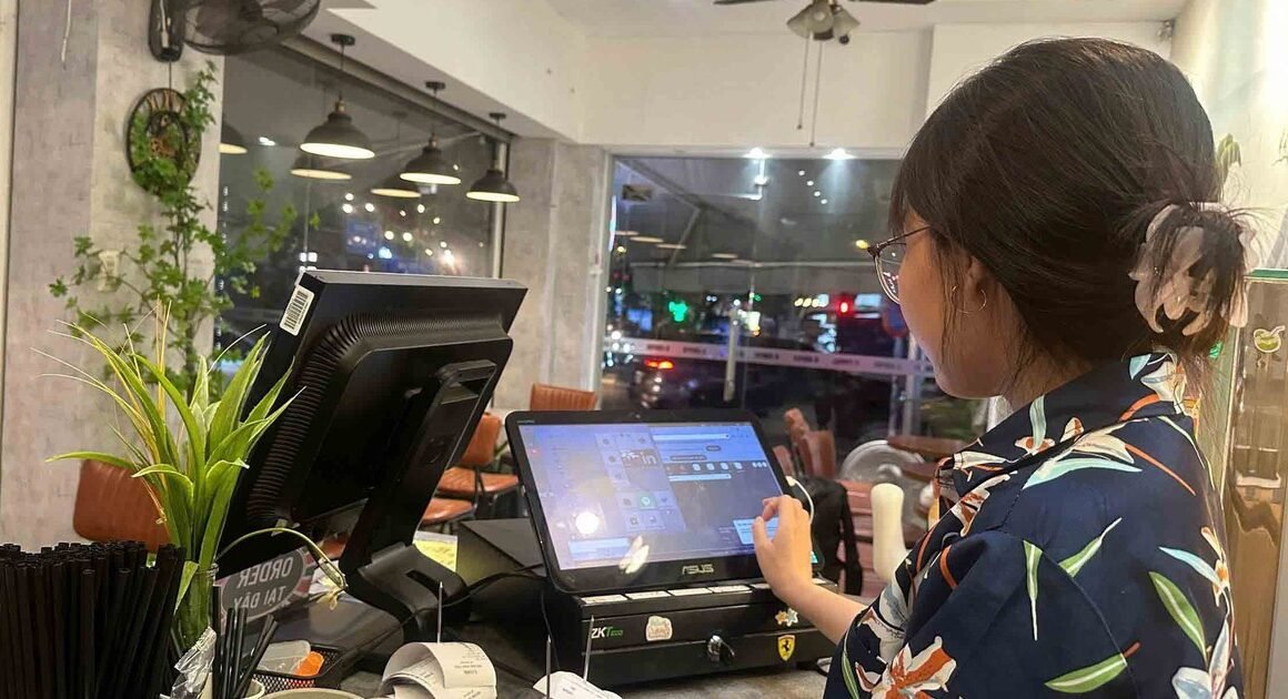 TIỀN PHÍ QUÁ CHI CHITIẾT, AI SẼ NHẬN, CHI THEO ĐẦU?