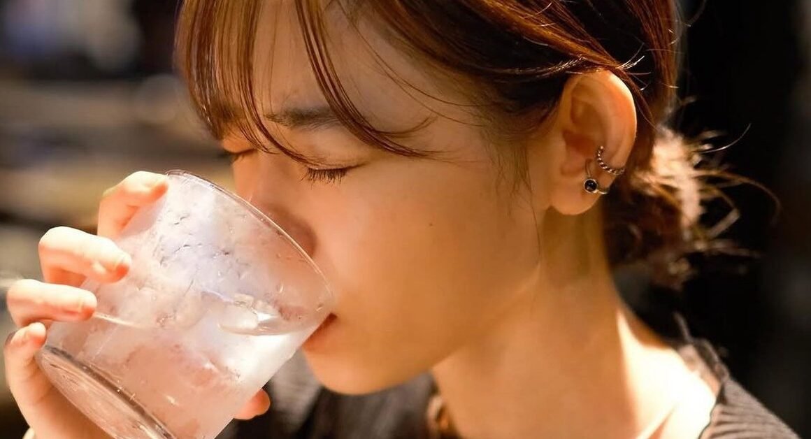 KHÁI NIỆM TRÀ SỮA YÊU THÍCH BẤT NGỜ TRỞ NÊN KINH HOÀNG VỀ VỊ NGỌT GẮT CẢ MỖI NGỤM