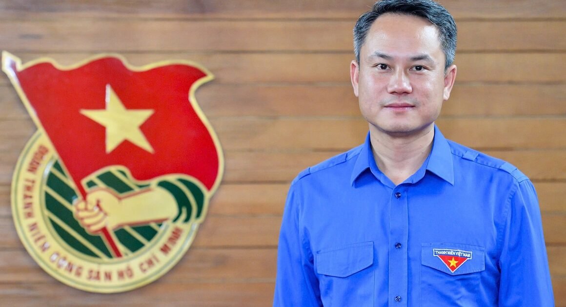 NGUYỄN KIM QUY ĐÃ TRỞ THÀNH BÍ THƯ TƯƠNG LAI CỦA TƯƠNG LAI ĐOÀN THẾ HỆ TRẺ!