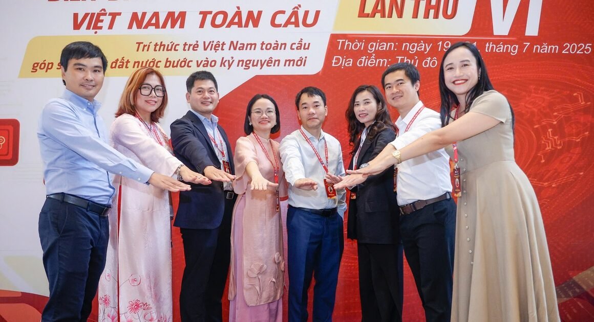 AI ĐANG CHỜ ĐÓN NHỮNG ĐỀ XUẤT ĐỘT PHÁ GIÚP TRÍ THỨC TRẺ VIỆT NAM Ở NƯỚC NGOÀI GÂY DẦU GẦN VỚI ĐOÀN VÀ TĂNG CƯỜI SÁNG TẠO?