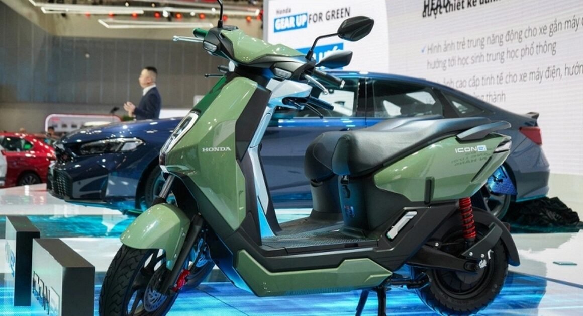 KHÁCH HÀNG ĐỪNG BỎ LỠ: XE ĐIỆN ĐÔ THỊ HONDA ICON E GIẢM GIÁ SỐC CHỈ CẦN GẦN 15 TRIỆU ĐỒNG!