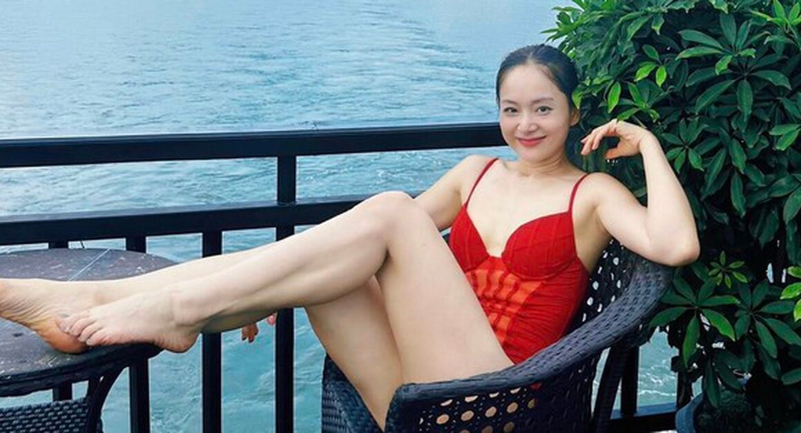 BẤT CHẤP VẺ ĐẸP VÀ TÀI NGOẠI, “MỸ NHÂN PHIM GIỜ VÀNG” GẶP GỠ CHUYẾN ĐỜI GẬY TRỞ.