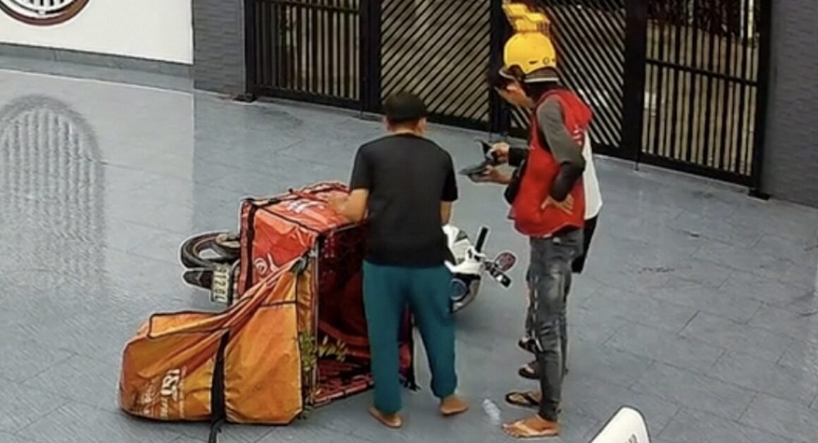 CUỘC SỐNG KỲ LẠ, PHẢN ỨNG CHẤT VẤN KHIẾN MẠNG XÃ HỘI SỐNG SỐNG MUỐI HƠN BAO GIỜ HẾT!