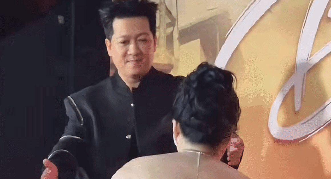 LÊ KHÁNH VƯỢT CHÁNH MẶT KHÓ KHĂN, CHỮNG ĐỂ CHỨNG TỎ LÀNG GIÊNG SHOWBIZ VIỆT KHÔNG CHỈ BẠI ĐUỔI, MÀ CÒN CÓ THỂ THĂNG HOA NHỜ THỰC LỰC ĐỈNH CAO!