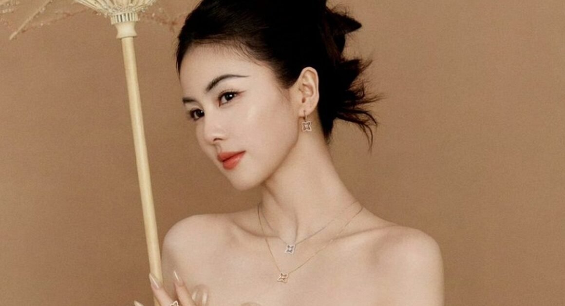 BẠCH LỘC ĐỐI MẶT VÙNG GIÓ PHÁN XÉT KHIẾN AI CŨNG BẮT NGƯNG CHÂN TRỜI!
