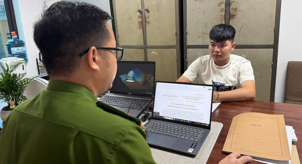 KHIẾM SỐNG ĐỨNG VỚI HÀNH VI TÁC ĐỘNG NGHIÊM TRỌNG, NGƯỜI CHỒNG BỊ BẮT GIỮ VÌ CHIẾM ĐÒN THƯƠNG TÍCH VỢ VÀ MẸ VỢ NGAY TRƯA TÒA ĐÁNH ÁN!