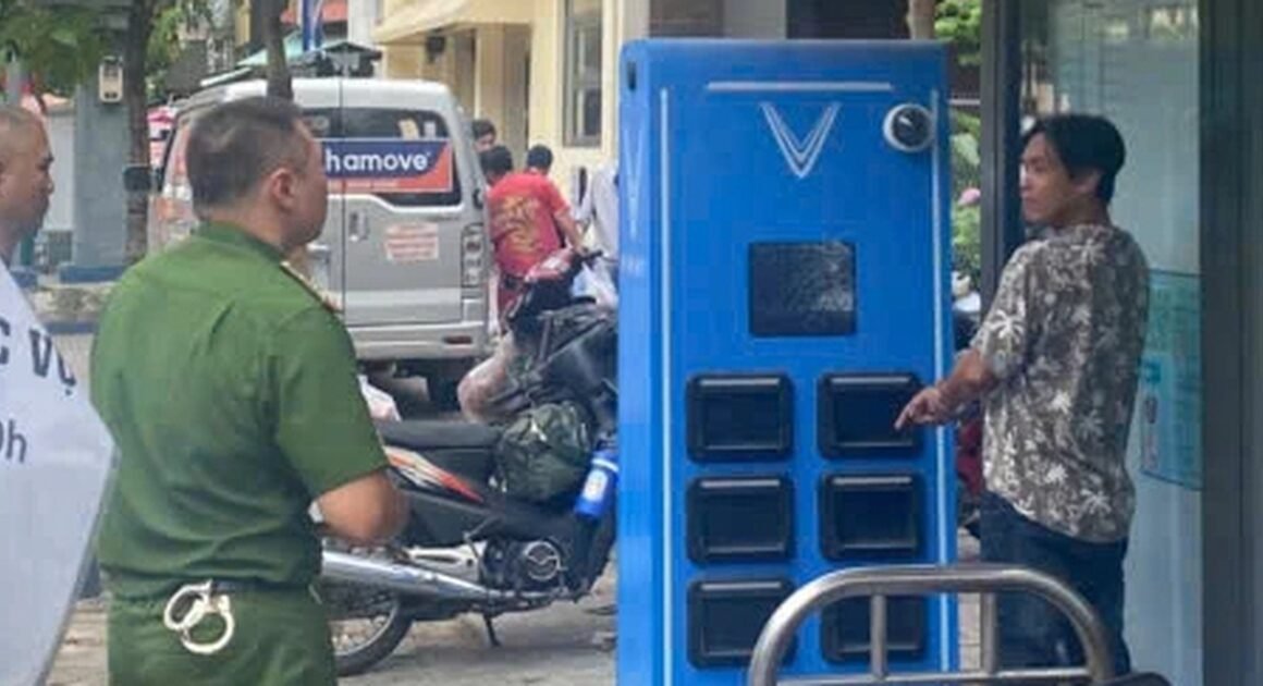 ĐỐI TƯỢNG ĐẬP PHÁ 11 TRẠM ĐỔI PIN VINFAST TẠI TP.HCM LÀAI VÀ ĐỂ LÀM GÌ?