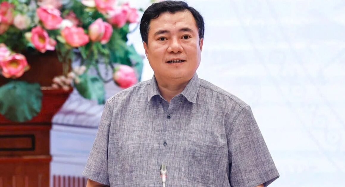 QUYỀN LỢI VÀ AN TOÀN CHO NGƯỜI TIÊU DÙNG: TẠI SAO XĂNG E10 CẦN ĐƯỢC KIỂM SOÁT CHẶT CHẼ?