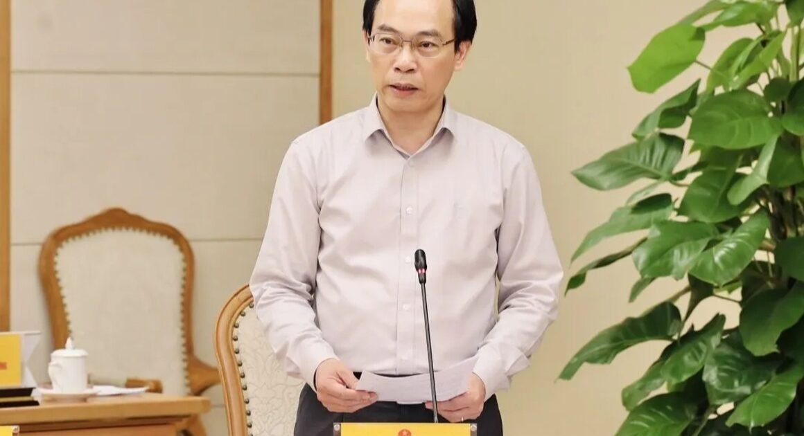GIÁ SÁCH GIÁO KHOA GIẢM MẠNH, ĐỔI MỚI KHAI GIẢNG VỚI CHI PHÍ THIẾT YẾU, VÀ CÁC KHOẢN THU NGOÀI HỌC PHÍ SẼ “PHẢI THẬT SỰ TỰ NGUYỆN”!