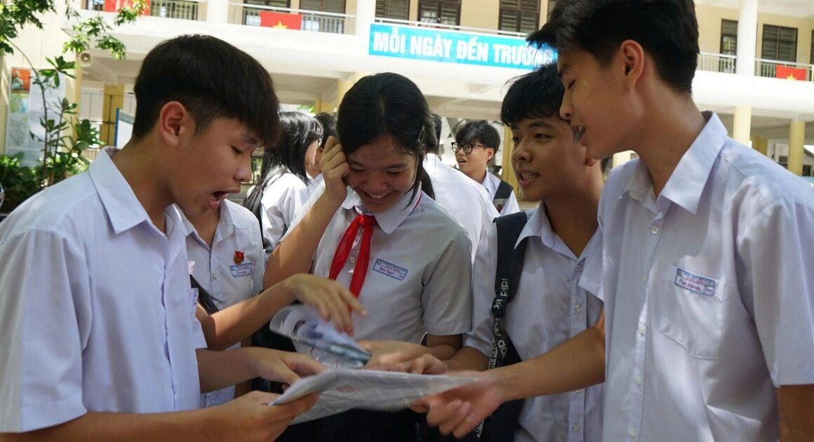 SẮP ĐẾN THỜI KHẮC QUYẾT ĐỊNH, ĐÁP ÁN ĐIỂM CHUẨN LỚP 10 ĐÀ NẲNG SẼ BỊ CÔNG BỐ VÀO 19 GIỜ HÔM NAY!