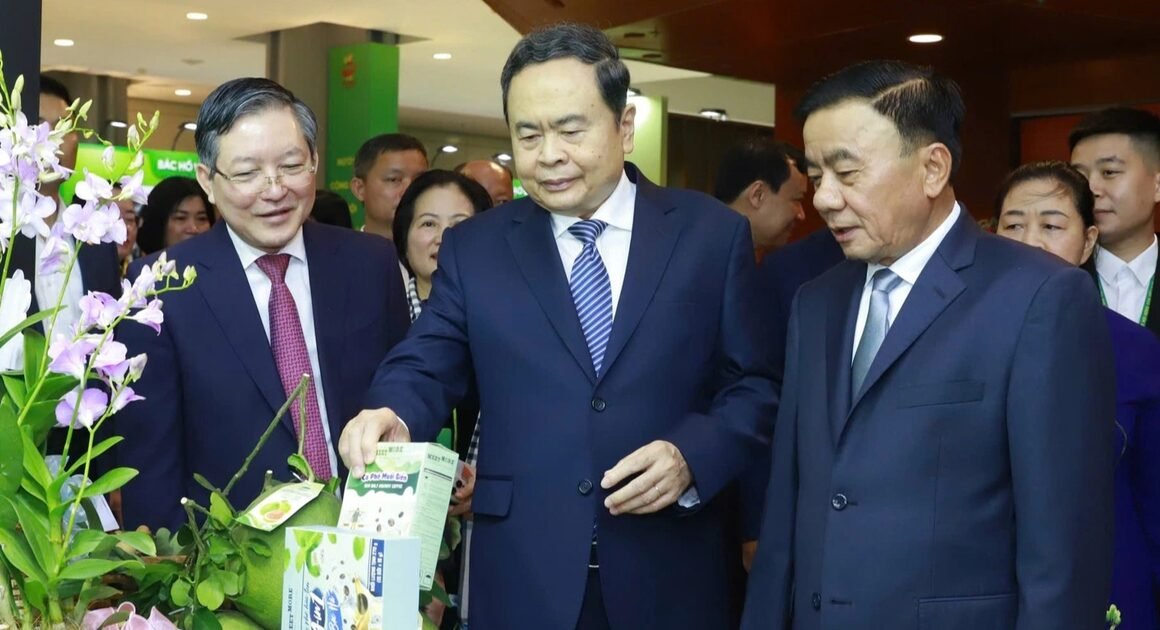 KHÁM PHÁ CƠ HỘI VÀ ĐỘNG LỰC MỚI CHO NÔNG DÂN VIỆT NAM NĂM 2026-2031!
