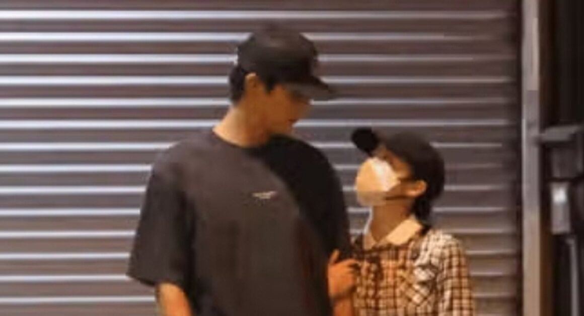 NGỌC NỮ “ NGẦN NĂM CÓ MỘT” VÀ NAM DIỄN VIÊN GEN Z: MỐI QUAN HỆ ĐẨY CÔNG CHÚNG ĐẾN NGƯỠNG NGẠN BẤT NGỜ!